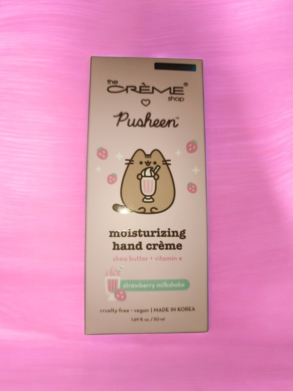 The Crème Shop Pusheen Moisturizing Hand Crème - Pink (Strawberry Milkshake)